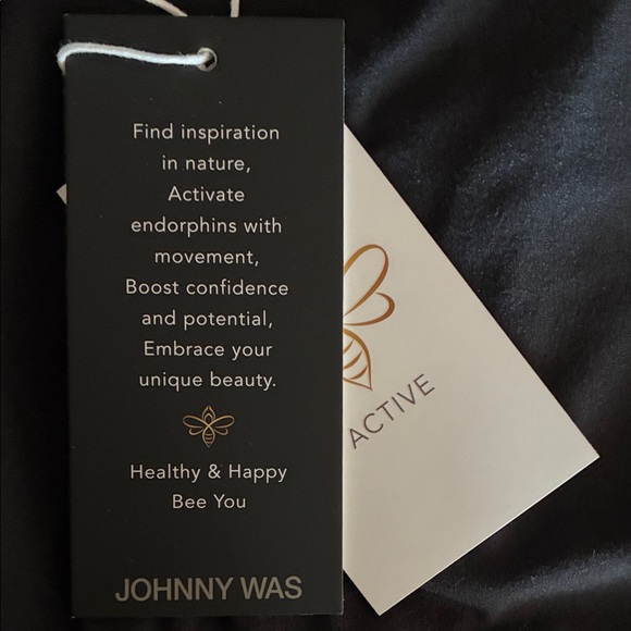 Johnny Was BEE ACTIVE HIGH NECK ACTIVE SWING TANK Large NWT Black Sleeveless - Picture 5 of 11